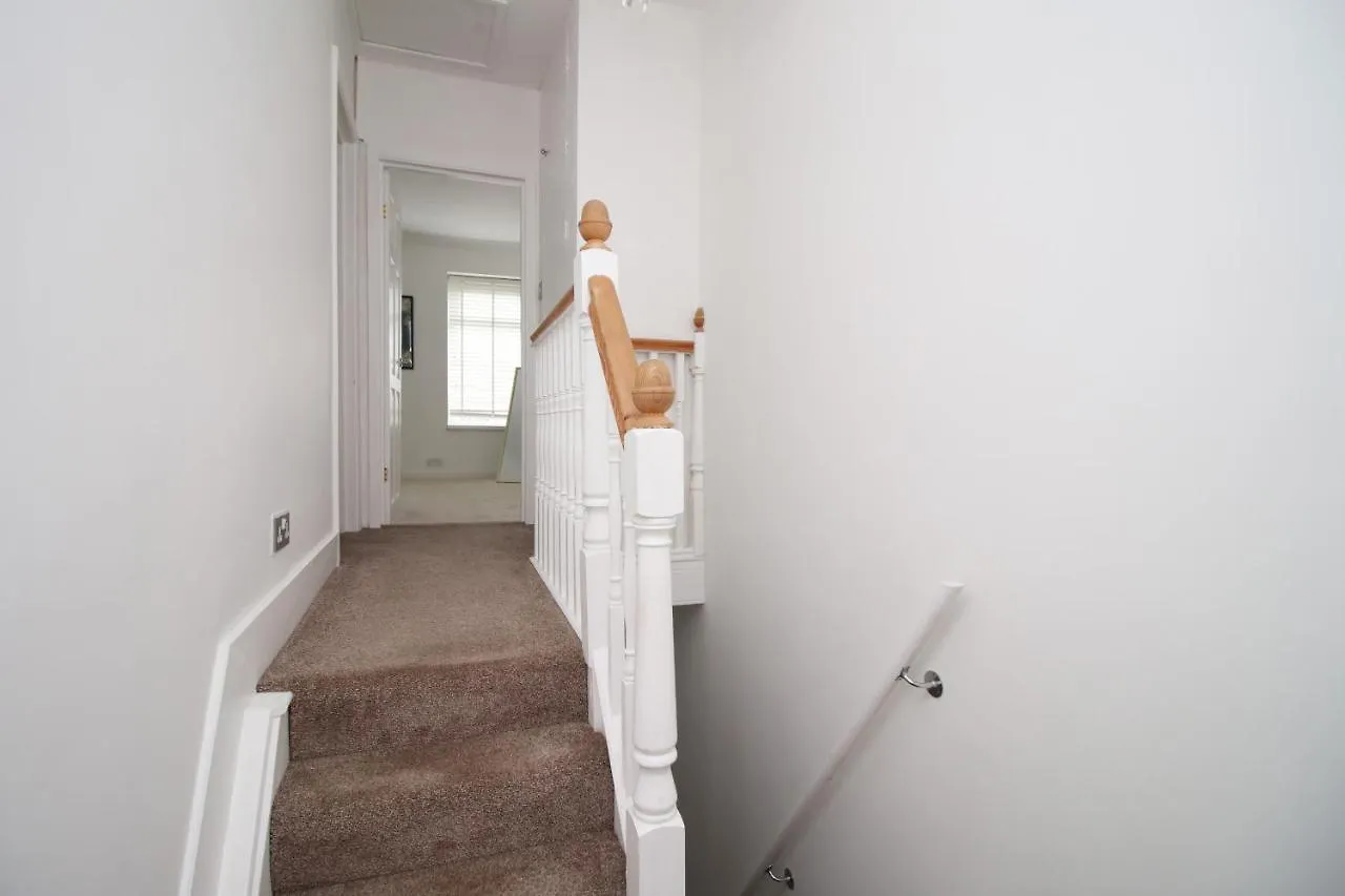 Mawr Terrace By Ty Sa - New 2 Bed In Llandaff Apartment Cardiff
