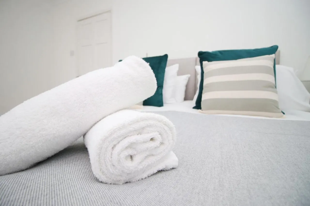 Mawr Terrace By Ty Sa - New 2 Bed In Llandaff Apartment Cardiff